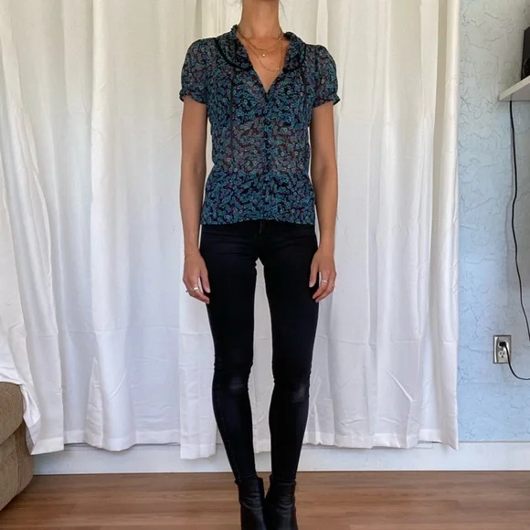 Sheer floral button up blouse - Picture 1 of 2
